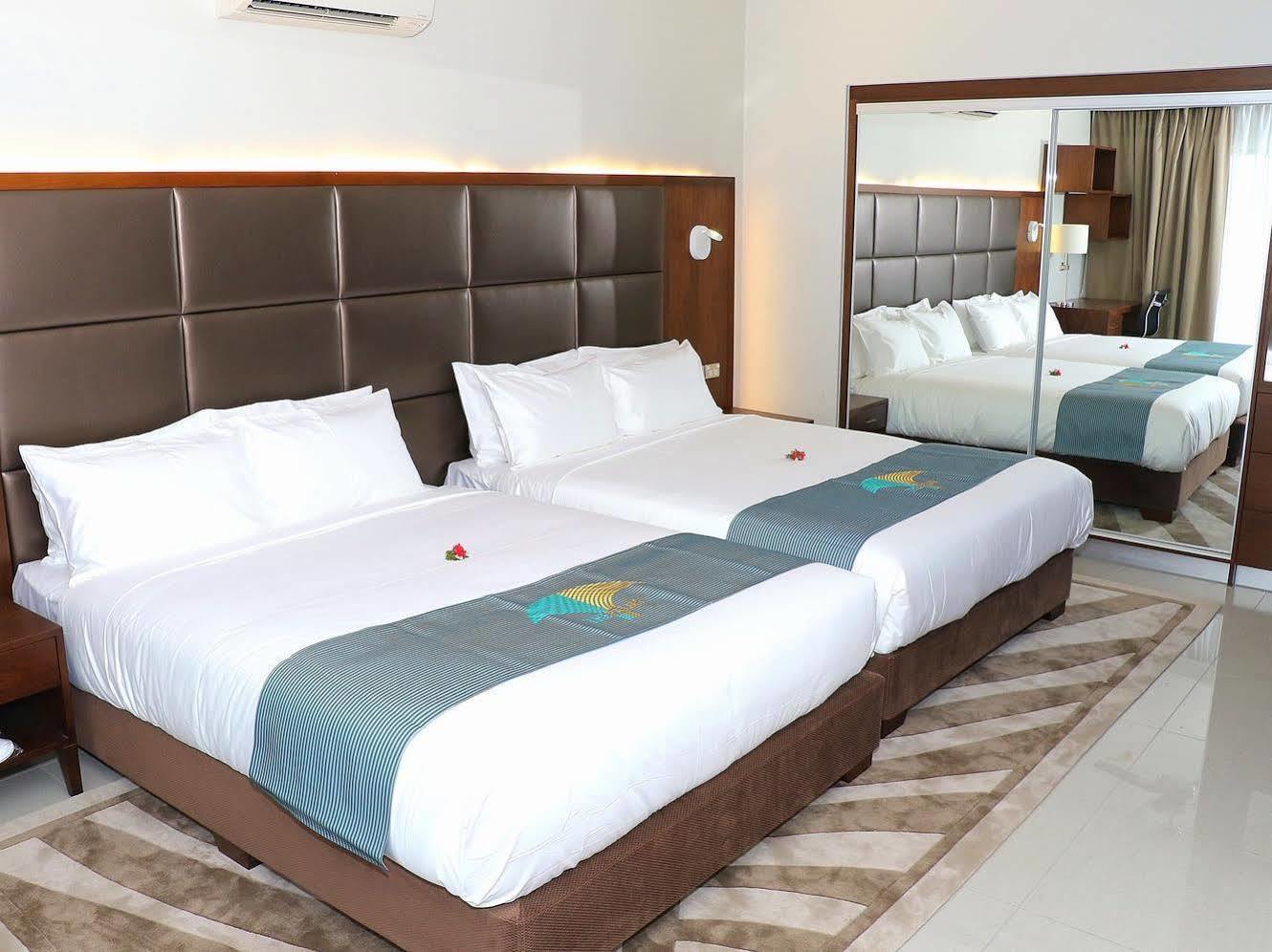 The Palms Denarau Fiji Aparthotel Екстериор снимка